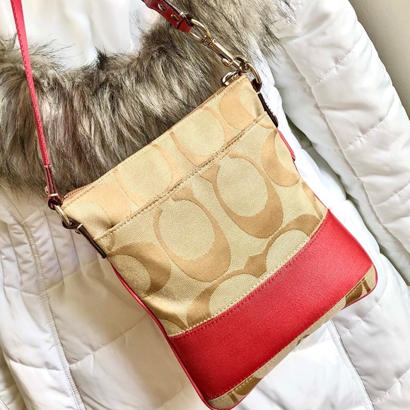 HP💘COACH⚡️Auth Signature Jacquard Crossbody Bag - Picture 2 of 10